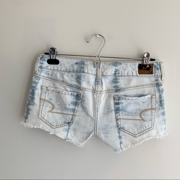 American Eagle Acid Wash Denim Shorts Size 0 - Picture 9 of 11